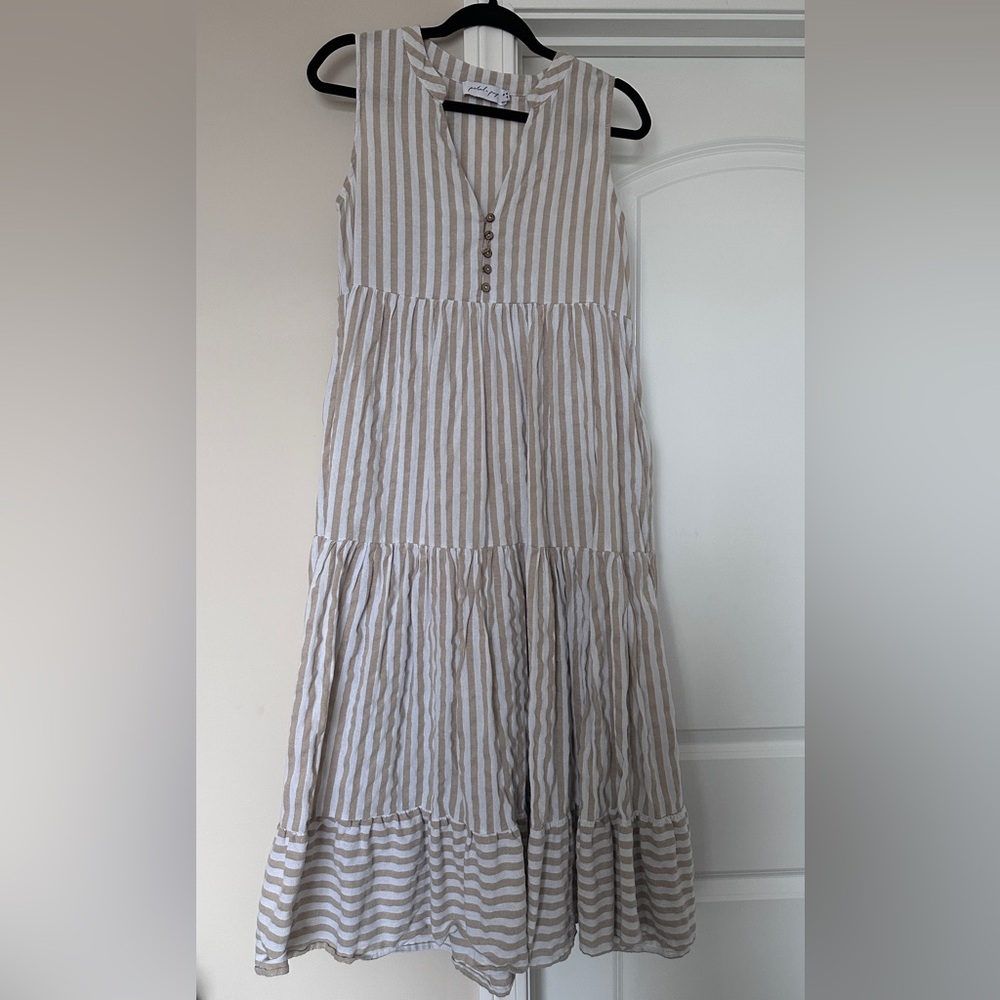 Petal and Pup Honah Maxi Dress